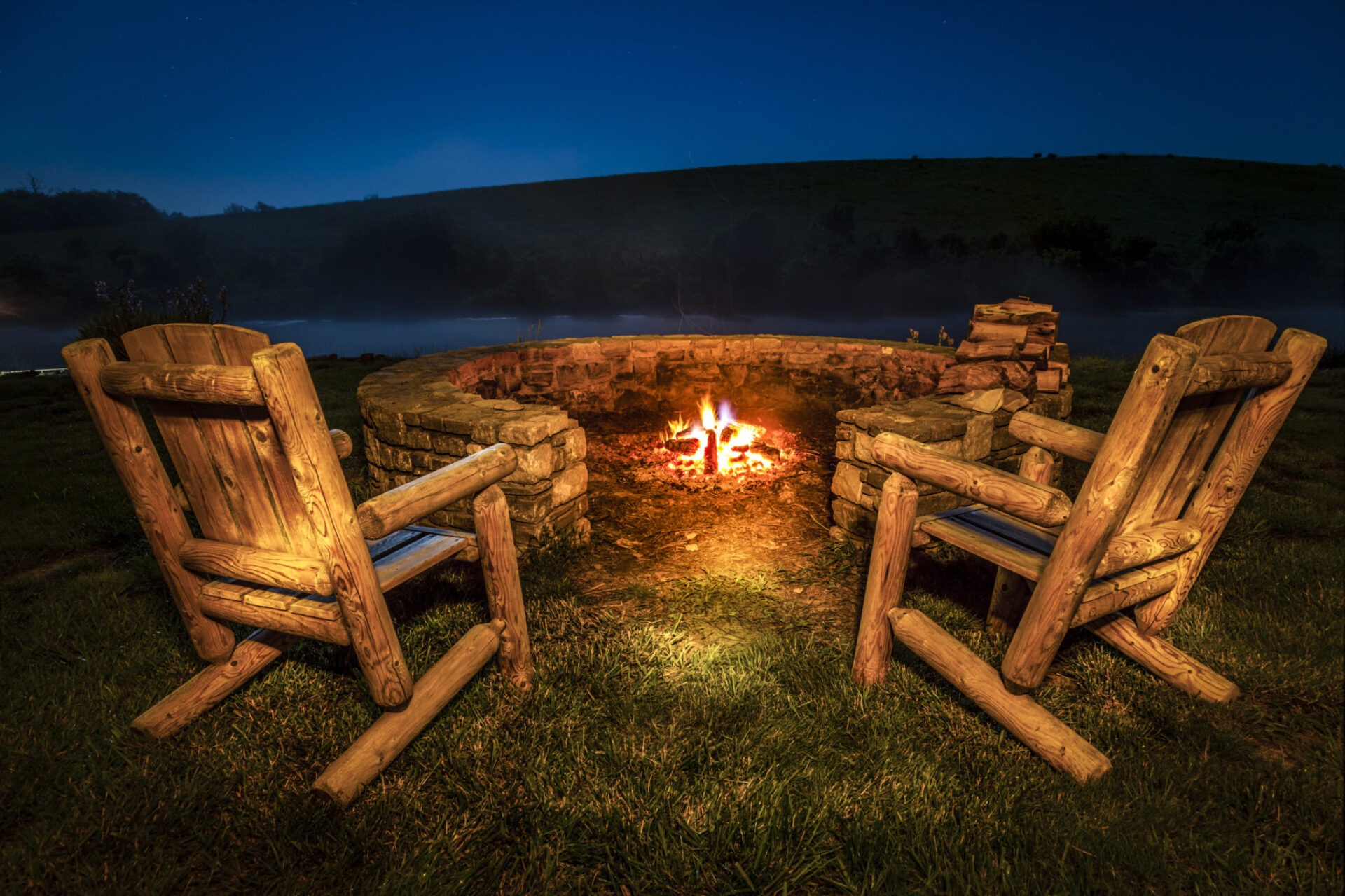 outdoor fire pit